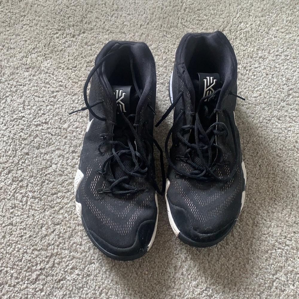 Nike Kyrie Irving shoes